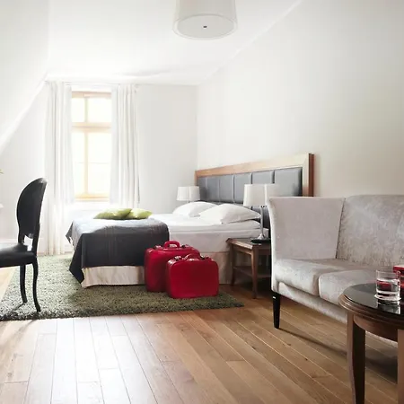 Zamek 3* Lubliniec