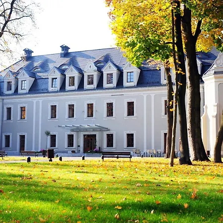 Zamek 3*